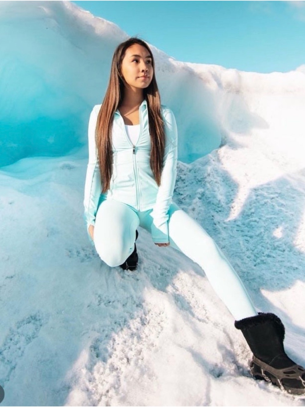 BuffBunny Northern Lights Ice Blue/Frost jacket & leggings set - Picture 5 of 5